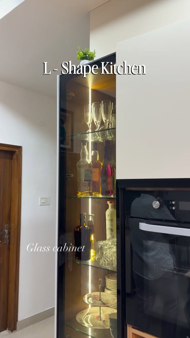 L-shape kitchen?

.
(modular kitchen, India, luxury kitchen design, smart storage kitchen, modern home interiors, kitchen transformation, home, upgrade ideas, interior design trends, premium kitchen, trending, viral, reel, explore page, trending song, home improvement tips, interiors, interior design, house kitchens, new kitchens, luxury, tricity)

.
#viral #reels #trending #explore #kitchen